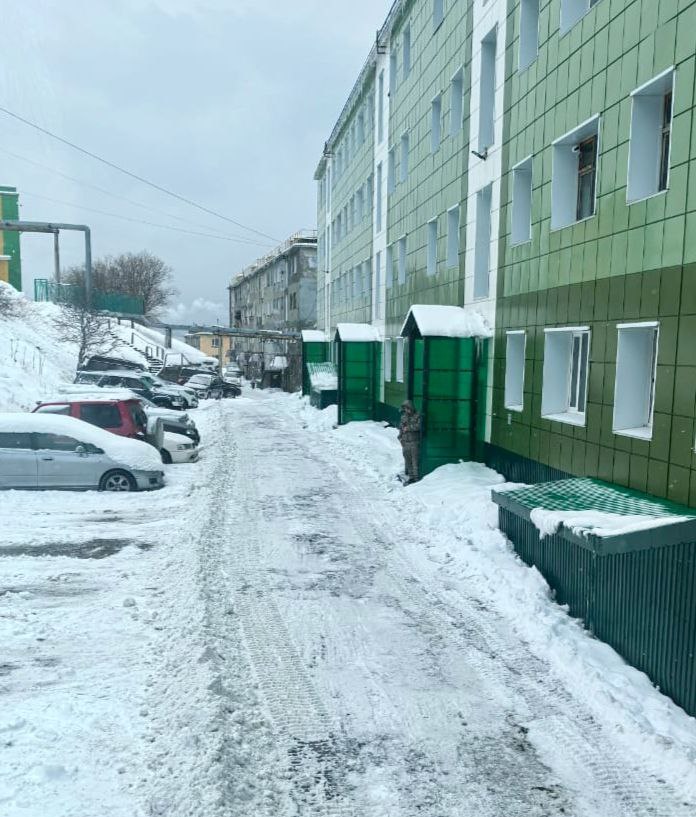 Город день за днем. 29 ноября 2025 года Дорожные и коммунальные службы в ночную смену и в течение дня продолжают мероприятия по расчистке обработке противогололедными материалами Город день за днем. 29 ноября 2025 года Дорожные и коммунальные службы в ночную смену и в течение дня продолжают мероприятия по расчистке обработке противогололедными материалами