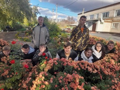 Ученики Колушкинской школы-интерната осваивают агрономию через практику