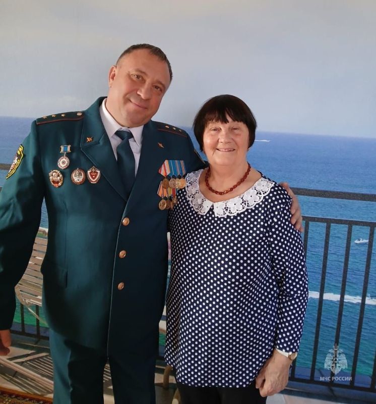 Мама - самый главный и близкий человек для каждого Мама - самый главный и близкий человек для каждого