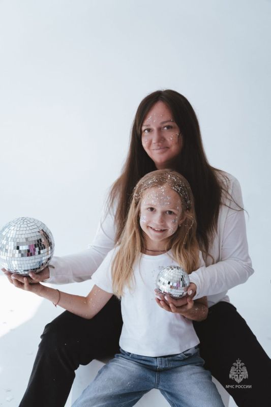 Поздравляем с Днем матери! Поздравляем с Днем матери!