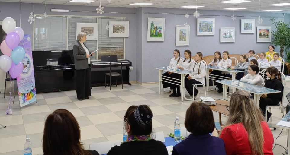 V Межмуниципальная Олимпиада-конкурс «МузыкантУм» V Межмуниципальная Олимпиада-конкурс «МузыкантУм»