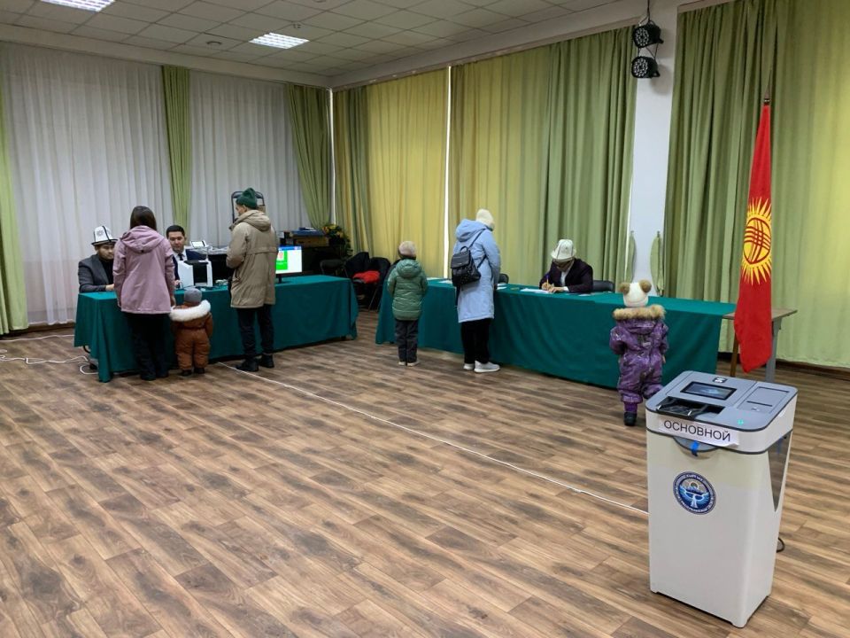 Избирательная комиссия Камчатского края оказала содействие в организации работы избирательного участка на выборах парламента Кыргызстана Избирательная комиссия Камчатского края оказала содействие в организации работы избирательного участка на выборах парламента Кыргызстана