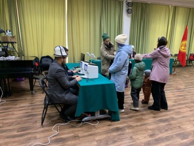 Избирательная комиссия Камчатского края оказала содействие в организации работы избирательного участка на выборах парламента Кыргызстана