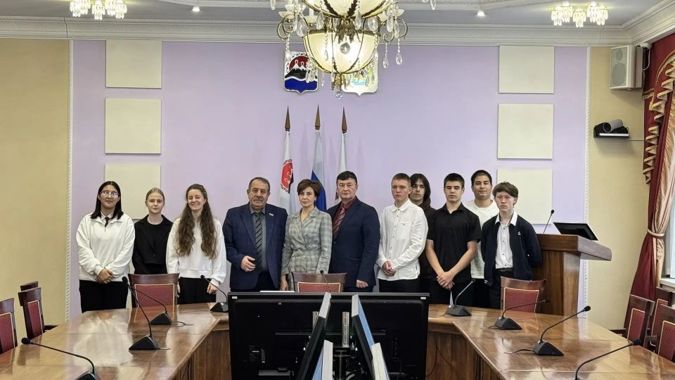 ������� 9-� ������� ����� � 5 �������������� ����� ������� ��������� ����