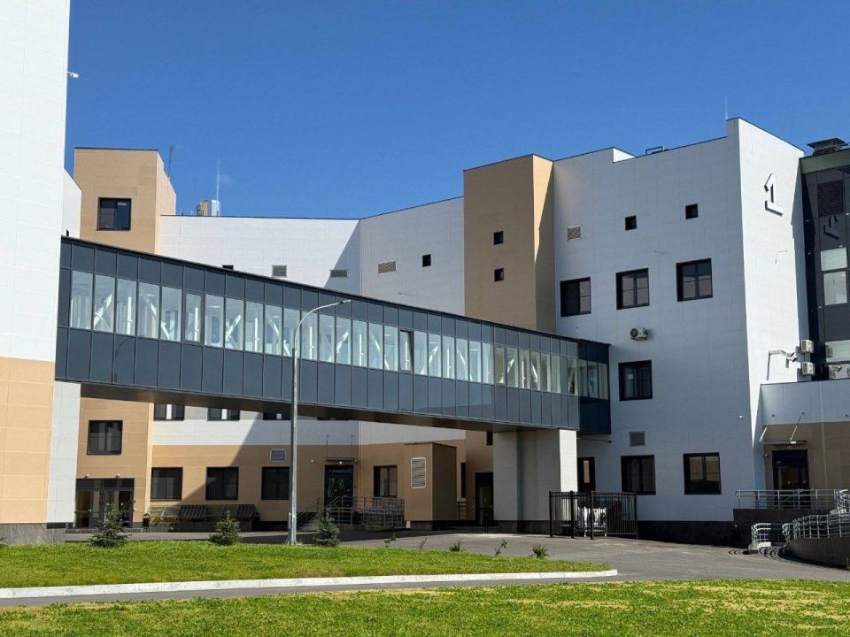 �������� ������� 1 ���� � �������� �� ���� ������ ����� ������������