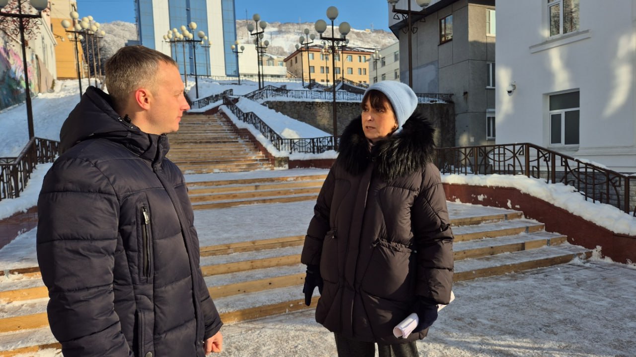 Три лестницы в центре Петропавловска-Камчатского отремонтируют в ближайшие годы Три лестницы в центре Петропавловска-Камчатского отремонтируют в ближайшие годы