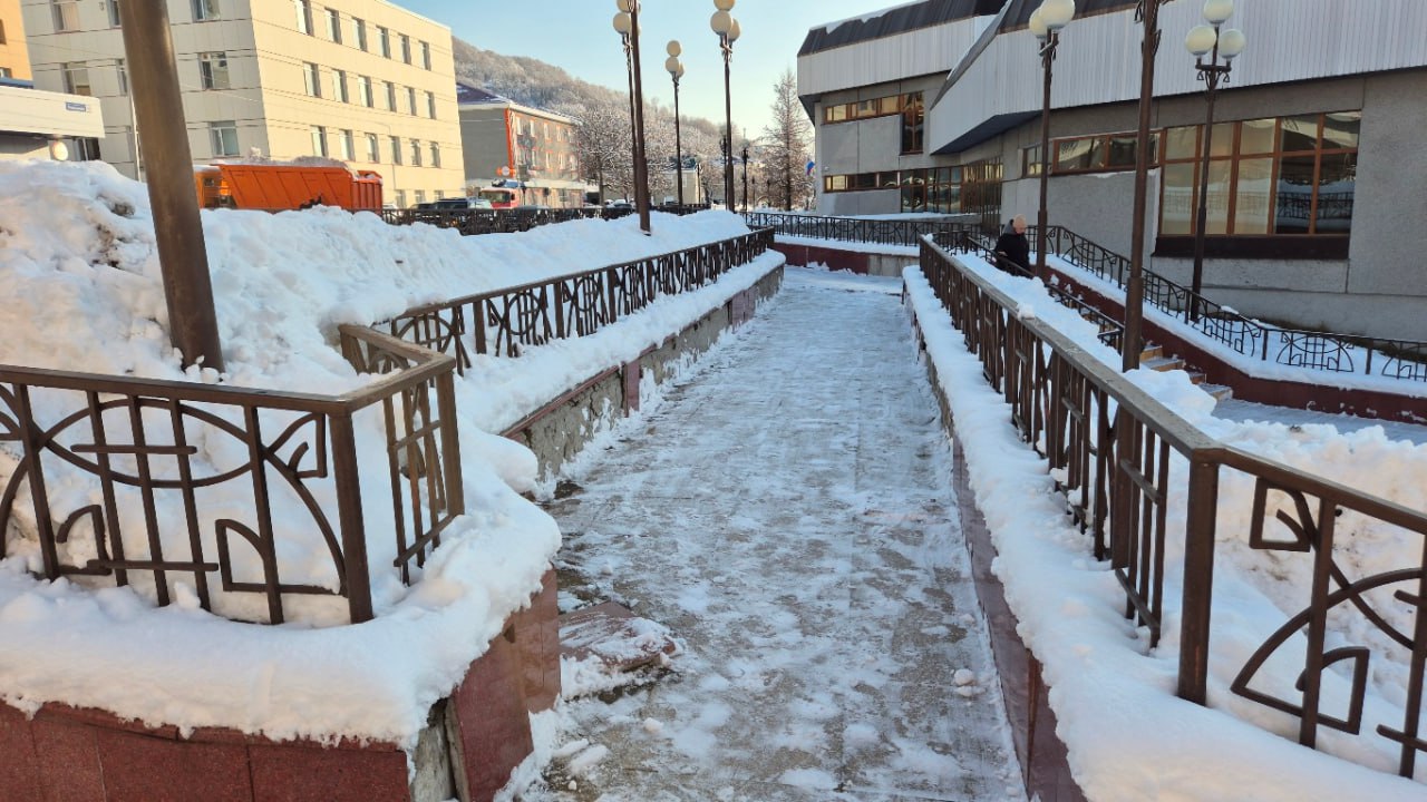 Глава города Евгений Беляев: Благоустройства лестничных переходов в историческом центре Петропавловска-Камчатского стало возможным благодаря участию жителей Глава города Евгений Беляев: Благоустройства лестничных переходов в историческом центре Петропавловска-Камчатского стало возможным благодаря участию жителей