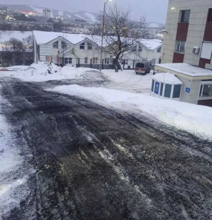 Город день за днем. 3 декабря 2025 года Петропавловск-Камчатский находится под воздействием циклона Город день за днем. 3 декабря 2025 года Петропавловск-Камчатский находится под воздействием циклона