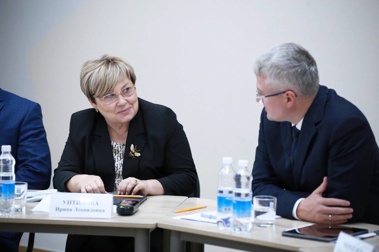 Сегодня отмечает свой день рождения председатель Законодательного Собрания Камчатки Ирина Унтилова Сегодня отмечает свой день рождения председатель Законодательного Собрания Камчатки Ирина Унтилова