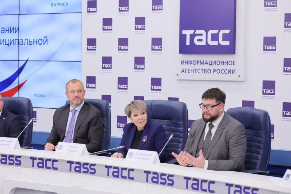 Более 61 тысячи заявок подано на участие в III Всероссийской муниципальной премии «Служение»!