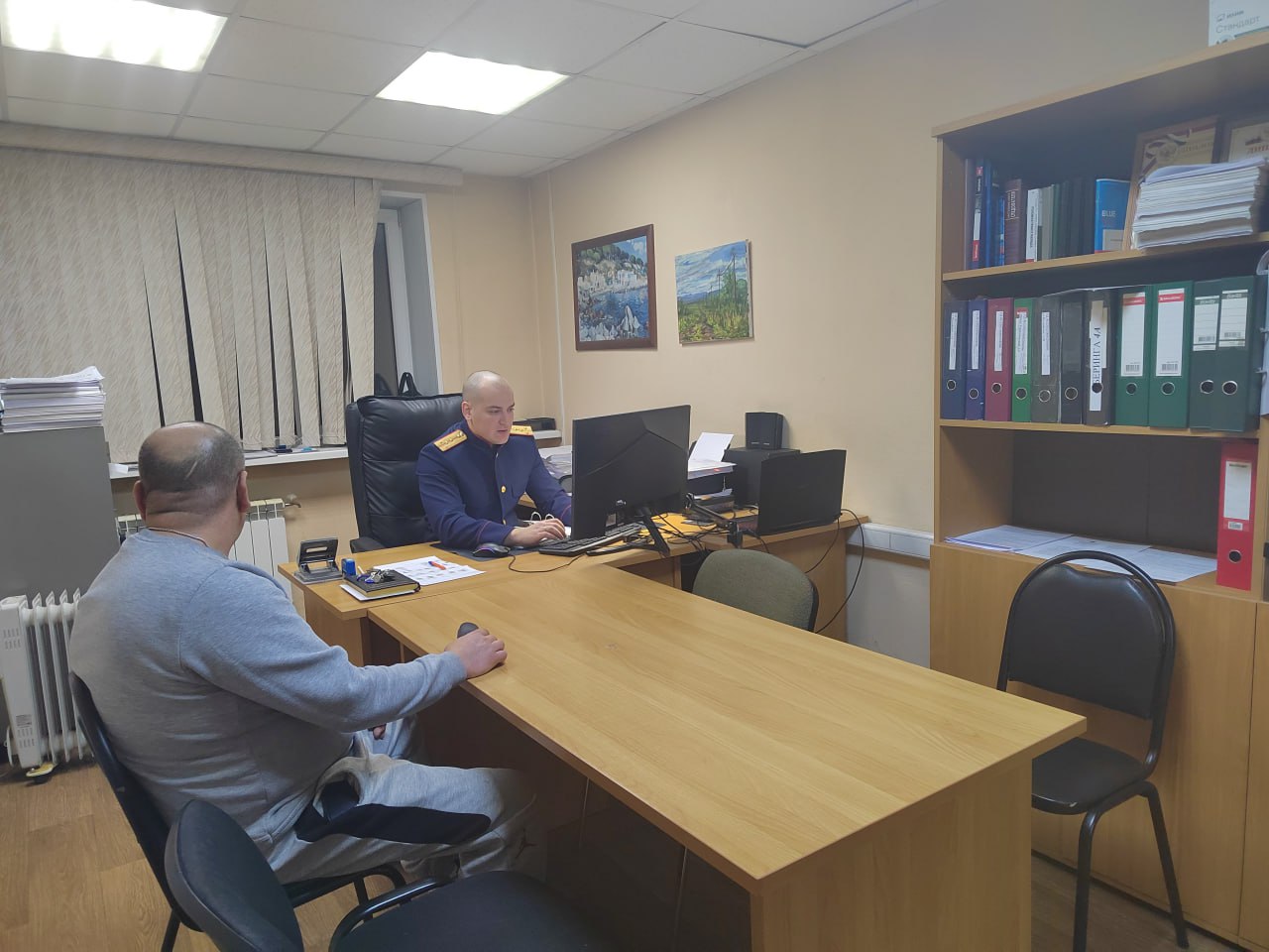 Следователями СКР возбуждено уголовное дело о даче взятки сотруднику полиции Следователями СКР возбуждено уголовное дело о даче взятки сотруднику полиции