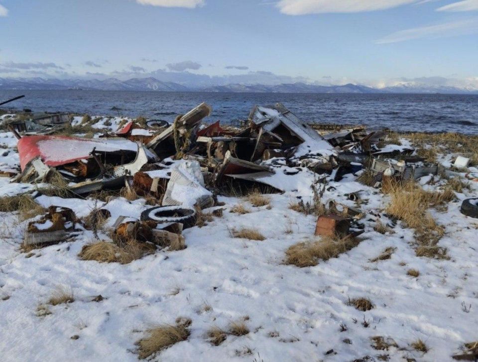 Компания на Камчатке заплатит почти 2 млн рублей за свалку в акватории порта