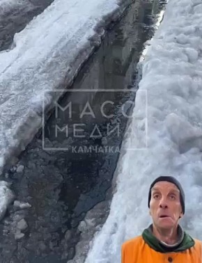 Петропавловск-Камчатский сковало льдом