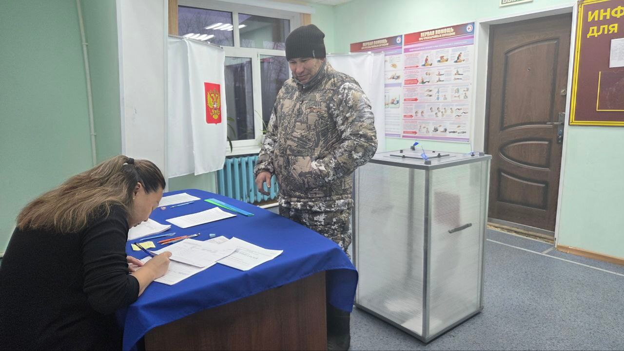 На дополнительных выборах депутатов Совета депутатов сельского поселения «село Слаутное» приняли участие в голосовании свыше