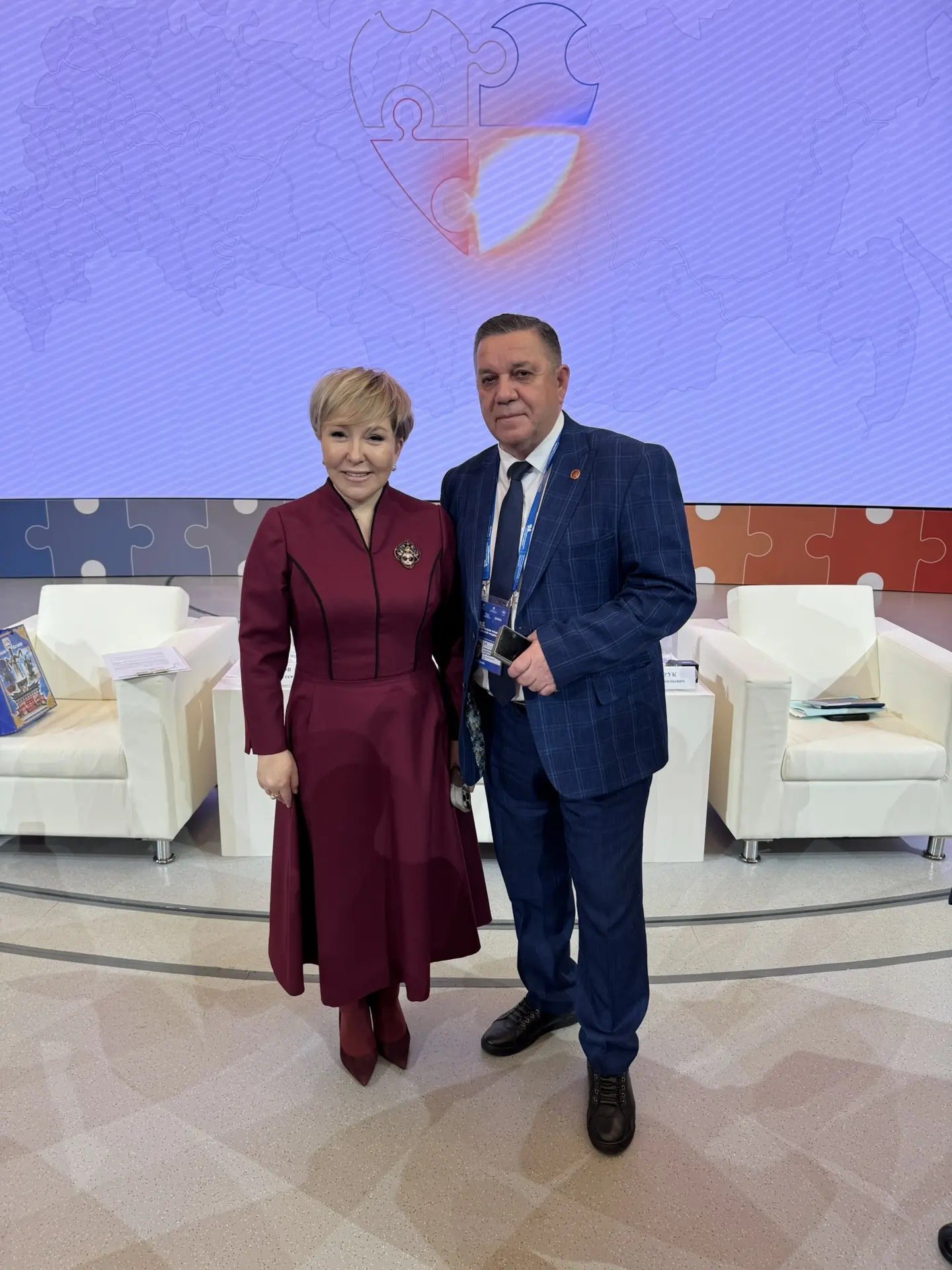 Председатель Городской Думы Андрей Лиманов принял участие в первом форуме-выставке муниципальных практик «Большие решения малой родины», который прошел 5-6 декабря в Мастерской управления «Сенеж» в Москве Председатель Городской Думы Андрей Лиманов принял участие в первом форуме-выставке муниципальных практик «Большие решения малой родины», который прошел 5-6 декабря в Мастерской управления «Сенеж» в Москве