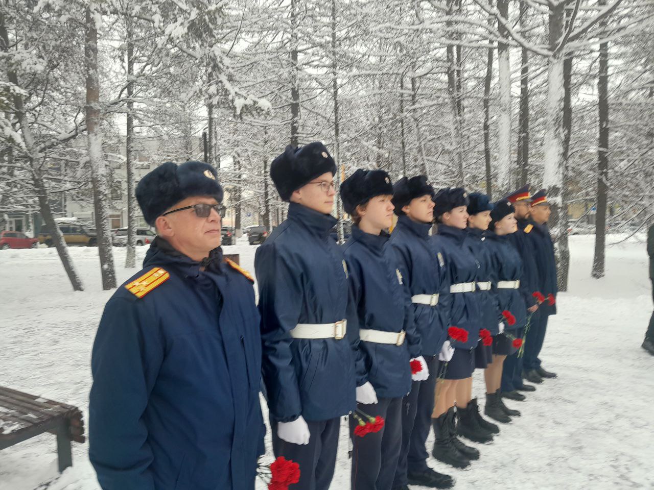 Сотрудники и кадеты следственного управления СК России приняли участие в памятных мероприятиях