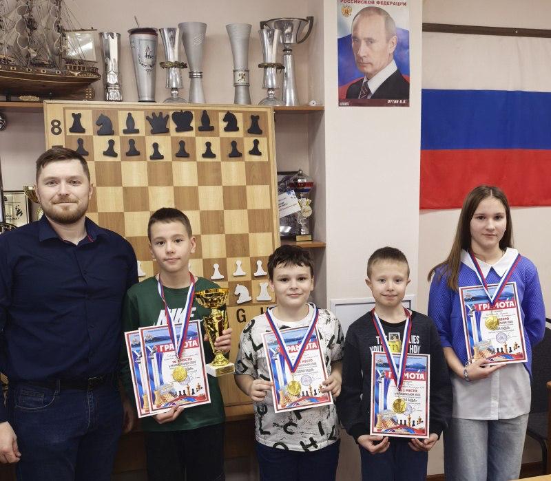 Гимназия №39 выиграла городской этап шахматного турнира «Белая ладья»