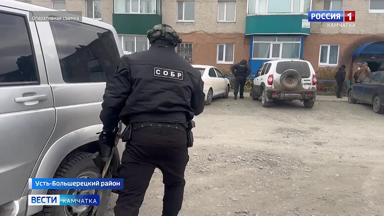 Около 11 тонн рыбы и не менее 400 килограмм икры изъяли из незаконного цеха в Усть-Большерецком районе