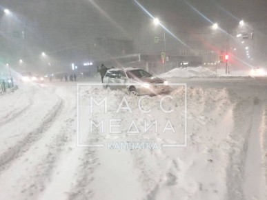 Новый циклон ударит по югу Камчатки снегом с дождём и ветром