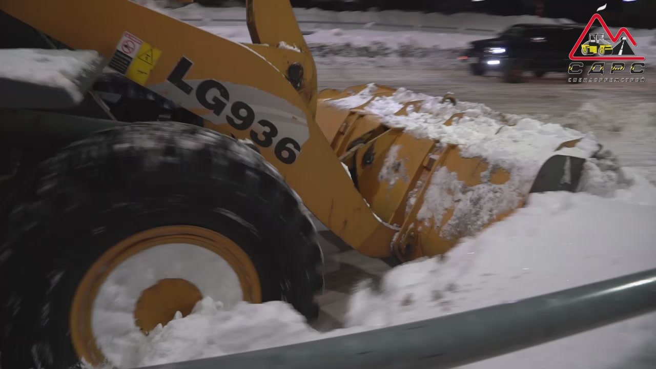 Делимся еще кадрами с ночной работы дежурных групп МУП «Спецдорремстрой»