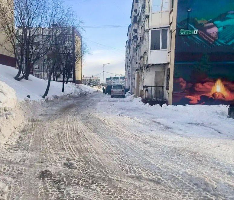 Город день за днем. 14 декабря 2025 года Специализированная техника работает на магистральных дорогах и внутриквартальных проездах Город день за днем. 14 декабря 2025 года Специализированная техника работает на магистральных дорогах и внутриквартальных проездах