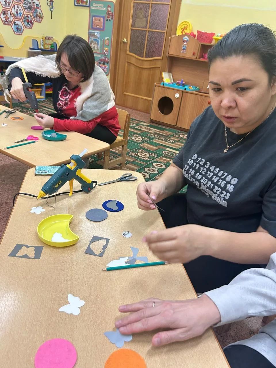 "Волшебные светлячки": в Палане прошла акция по безопасности детей на дорогах