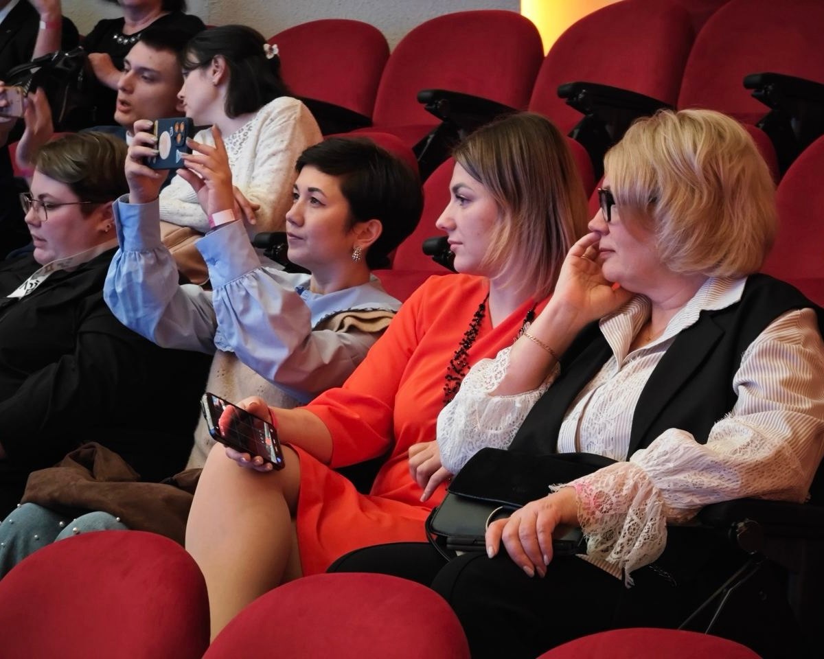 Пресс-центр школы № 36 краевого центра одержал победу на всероссийском образовательном конкурсе Пресс-центр школы № 36 краевого центра одержал победу на всероссийском образовательном конкурсе