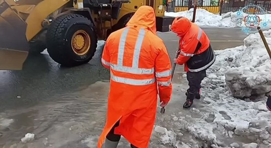 Петропавловск-Камчатский продолжает находиться в зоне влияния циклона