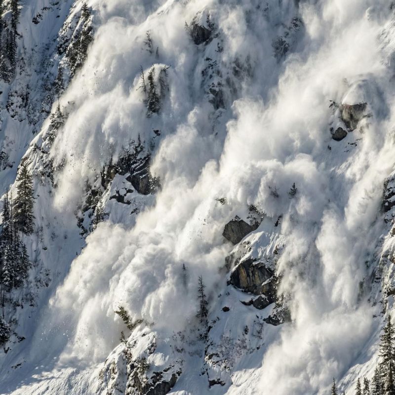Лавинная опасность объявлена на Камчатке