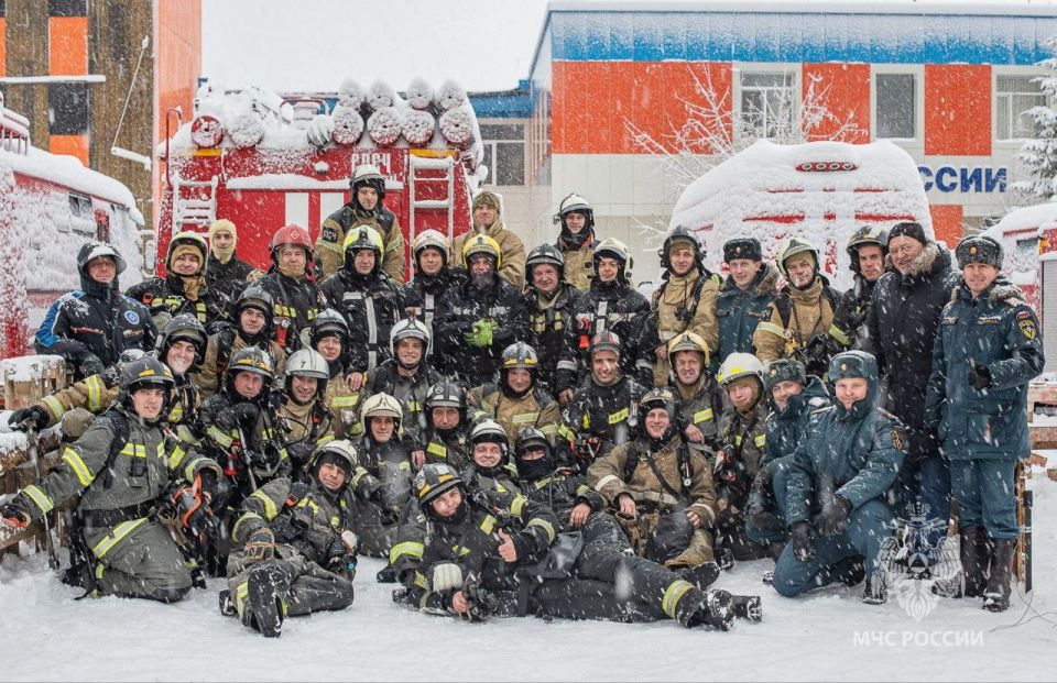 Камчатские пожарные желают тебе безопасных выходных и напоминают, что