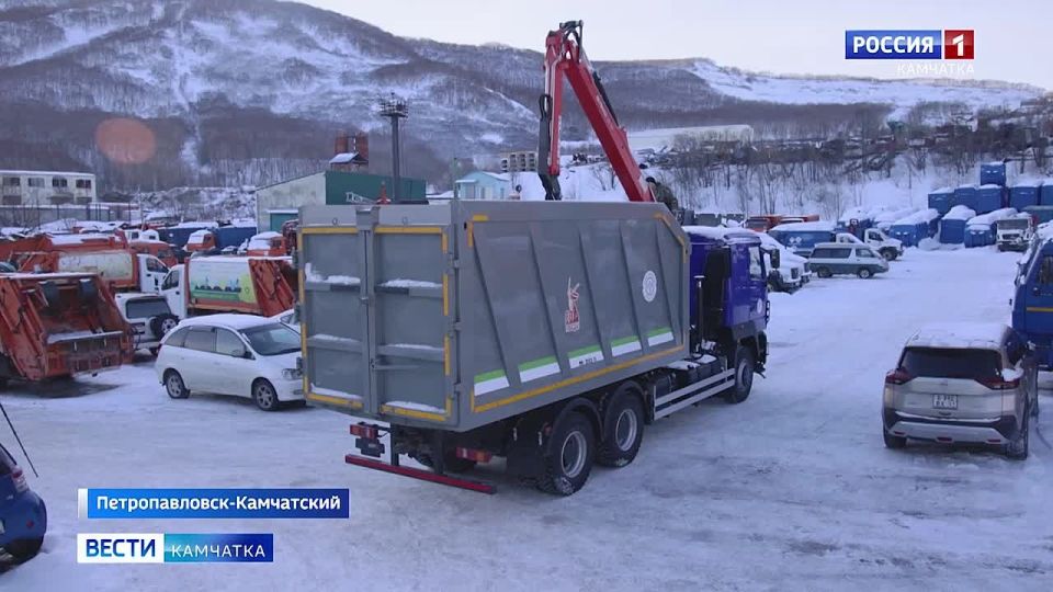 Новая техника для послепурговых уборок появилась в краевой столице