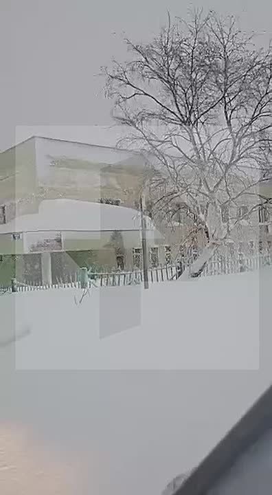 Медики продолжают спасать жизни на Камчатке, несмотря на настоящий снежный шторм