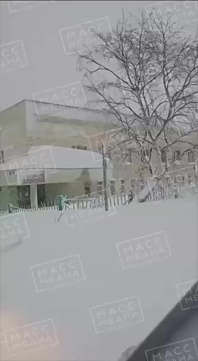 Когда долг важнее отсутствия дороги