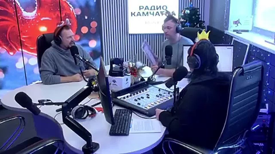 ФИНАЛ «ОЙ, ПОЙ!». Финал масштабного музыкального шоу «ОЙ, ПОЙ!» прошел в эфире Радио Камчатка А теперь к результатам: КОМАНДА «ЭКСПО-ГРУПП» - 944 голоса Номинация «Я бы дала…Оскара»: КОМАНДА «КАМПАР» - 211 голосов Номинация...