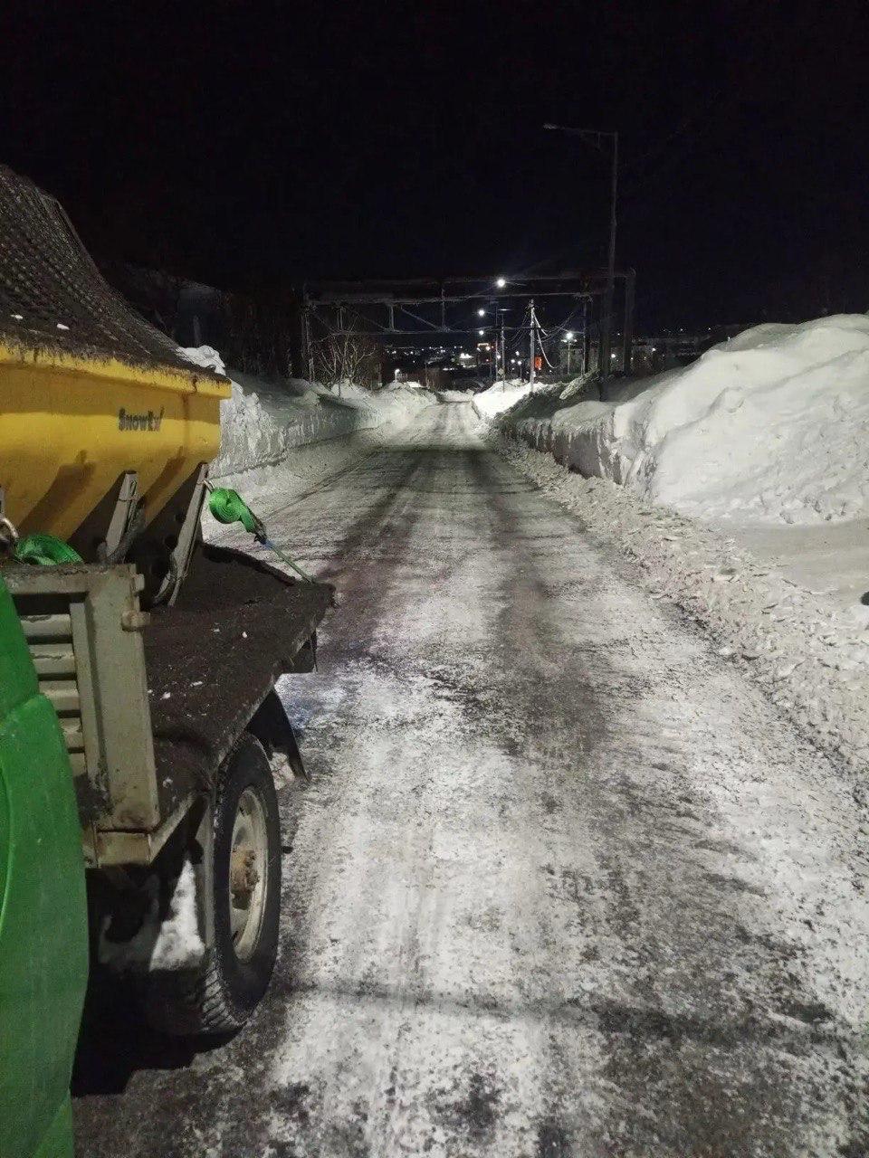 В ночь на 31 декбря на дороги краевой столицы выйдут 150 единиц снегоуборочной техники В ночь на 31 декбря на дороги краевой столицы выйдут 150 единиц снегоуборочной техники