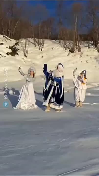 Дед Мороз со снегурочкой уже на подходе