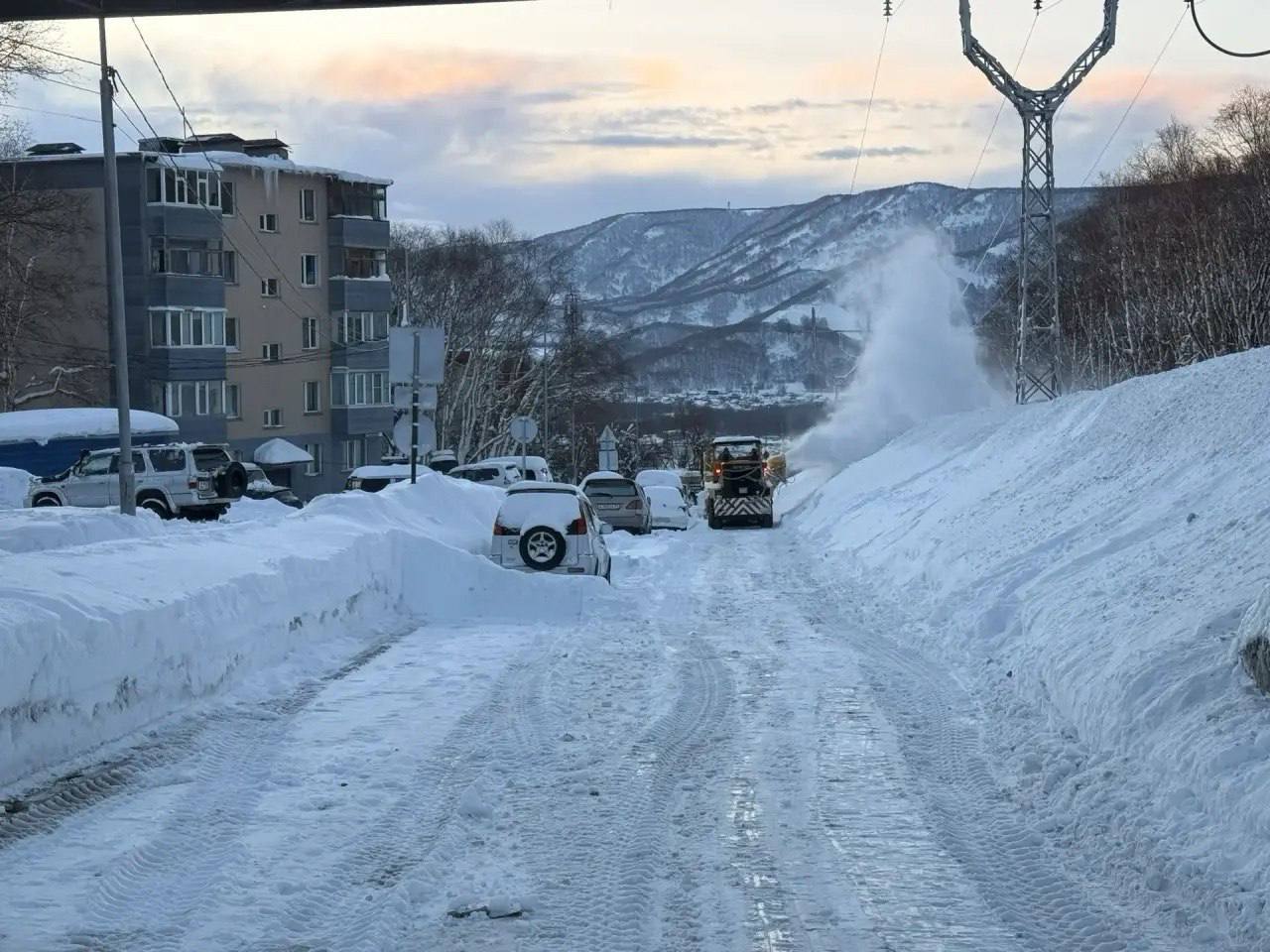 «Сплошная помойка!» Петропавловск утонул в снегу и мусоре на праздниках «Сплошная помойка!» Петропавловск утонул в снегу и мусоре на праздниках