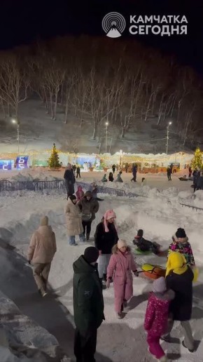 В центре Петропавловска-Камчатского продолжаются праздничные гуляния