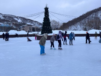 Новогодняя программа продолжает свою работу в центре города!
