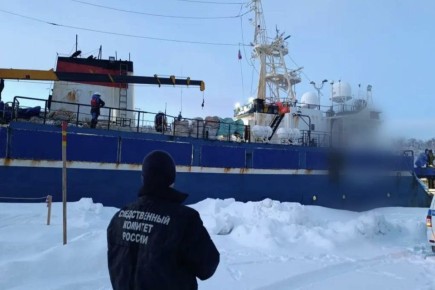 Убийство в новогоднюю ночь: на Камчатке под стражу заключили матроса, напавшего на сослуживца с ножом