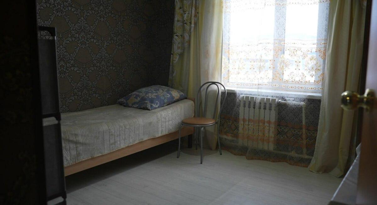 В селе Эссо завершён ремонт двух квартир для учителей В селе Эссо завершён ремонт двух квартир для учителей