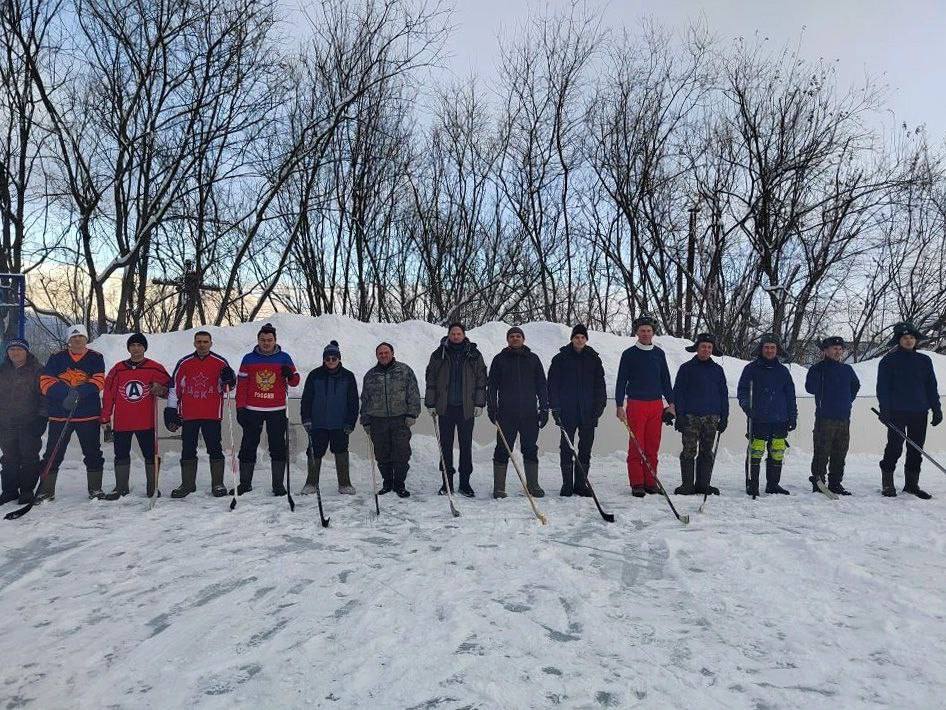 Турнир по хоккею в валенках с мячом прошёл в поселке Ключи Турнир по хоккею в валенках с мячом прошёл в поселке Ключи