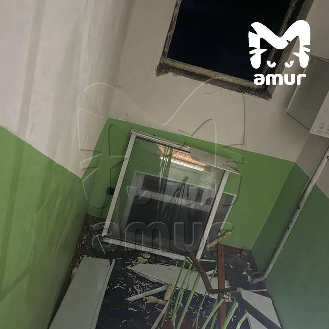 Ураганный ветер выбивает окна на Камчатке Ураганный ветер выбивает окна на Камчатке