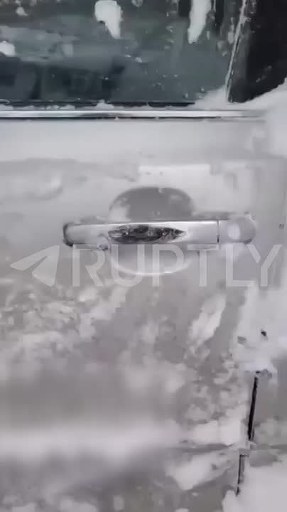 Москвичам и не снилось: Камчатка побеждает в битве за самые высокие сугробы этой зимы