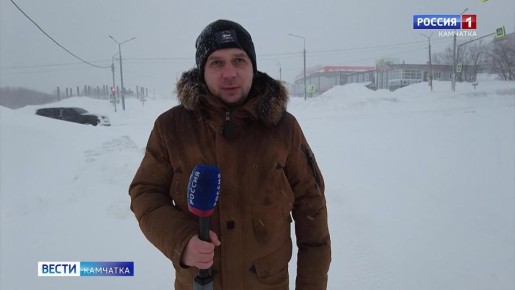 Город, который замело. Жизнь в Петропавловске-Камчатском парализовал мощнейший за почти три десятилетия снегопад