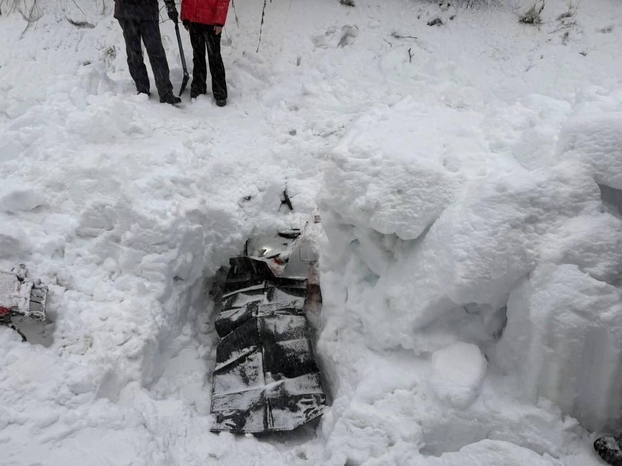 Два человека стали жертвами снежной стихии на Камчатке за минувшие сутки