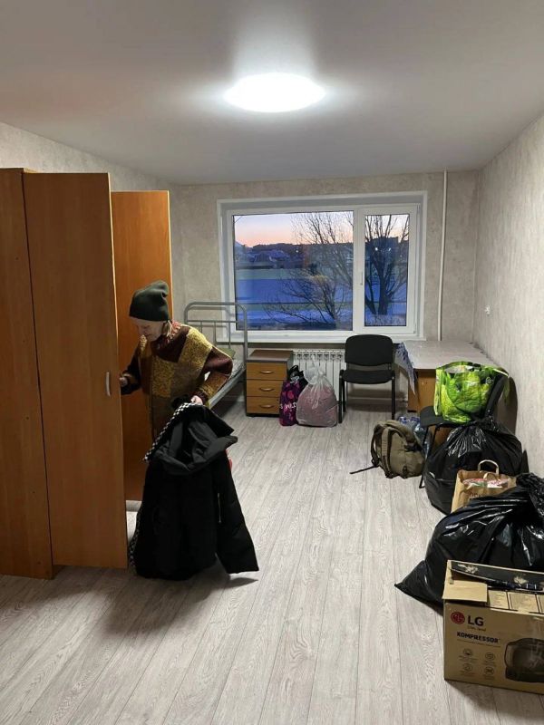 По информации Управления делами и Управления коммунального хозяйства и жилищного фонда администрации города Татьяна Егоровна Р. переселена в общежитие по договору коммерческого найма