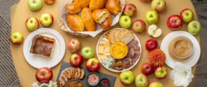 Как использовать яблоки: 7 оригинальных рецептов для домашнего угощения