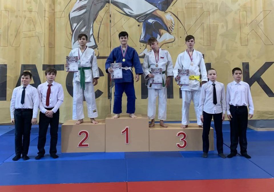Определены победители Первенства города по дзюдо