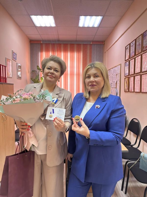 ������� ��������� ���� ����� ������� ���������� � 50-������ ������� ��������� ������� ����� � 15 �������� �������